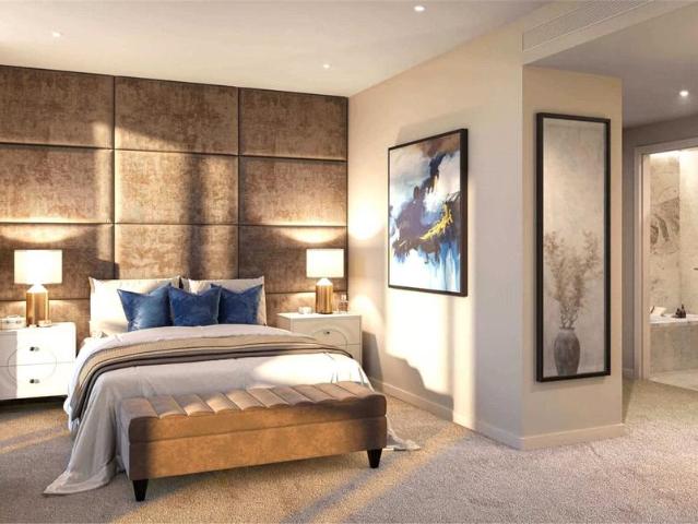 Flat for sale in Fulham, Greater London