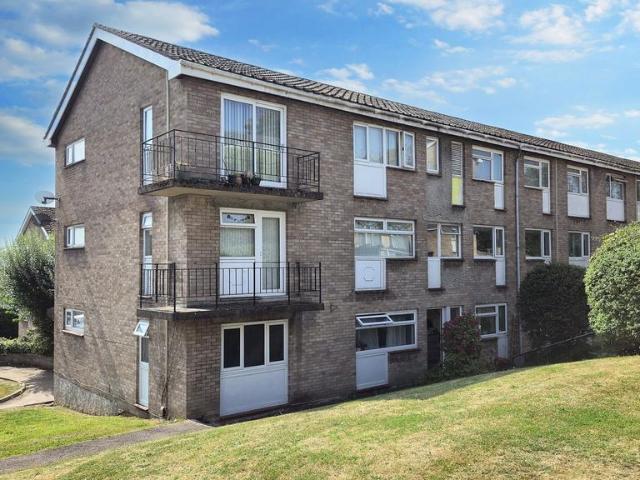 Flat for sale in Falcon Lodge, Wales