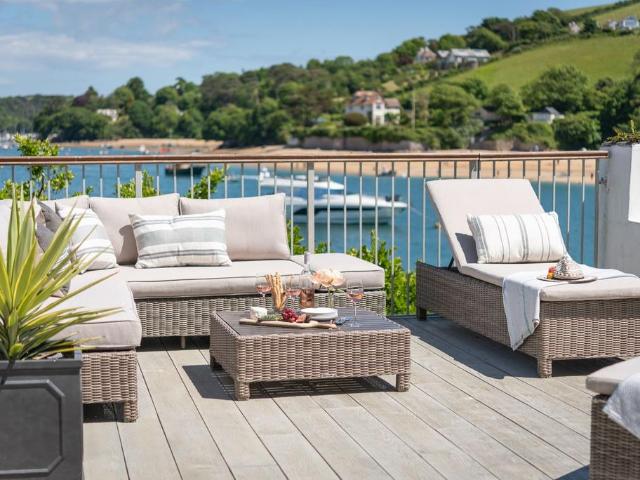 Flat for sale in Strode, Devon