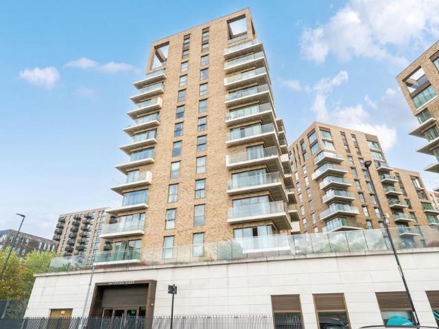 Flat for sale in Kidbrooke Village, Greater London