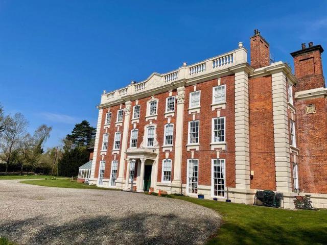 Flat for sale in Sesswick, Wales