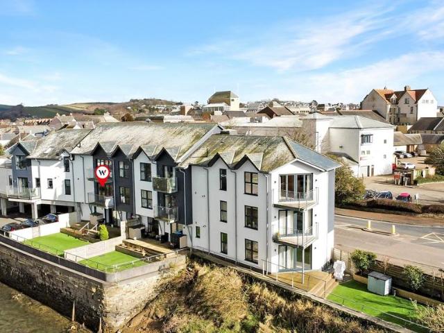 Flat for sale in Pilton, Kentisbury