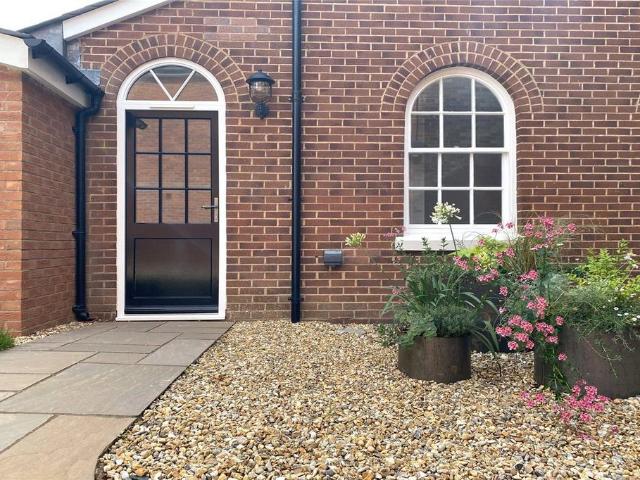 Flat for sale in Watergate, Devon
