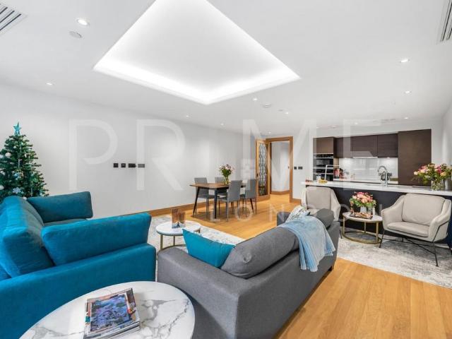 Flat for sale in Greater London