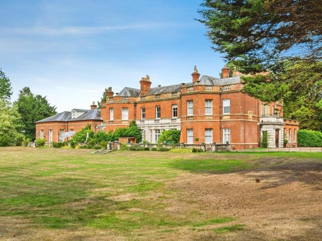 Flat for sale in Brandesburton, East Riding Of Yorkshire