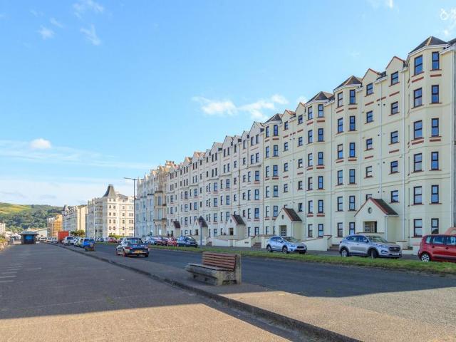 Flat for sale in Isle Of Man