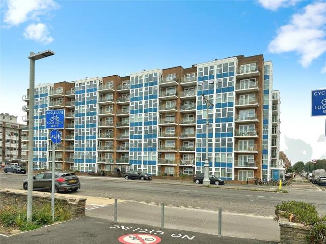 Flat for sale in Aldrington