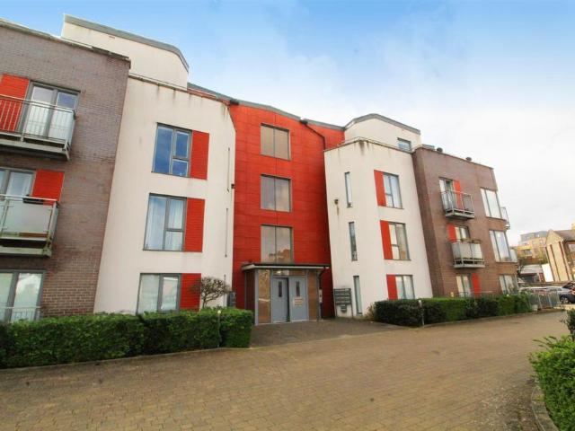 Flat for sale in New Barnet, Isle Of Man
