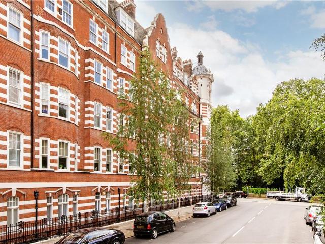 Flat for sale in St. John's Wood, Isle Of Man