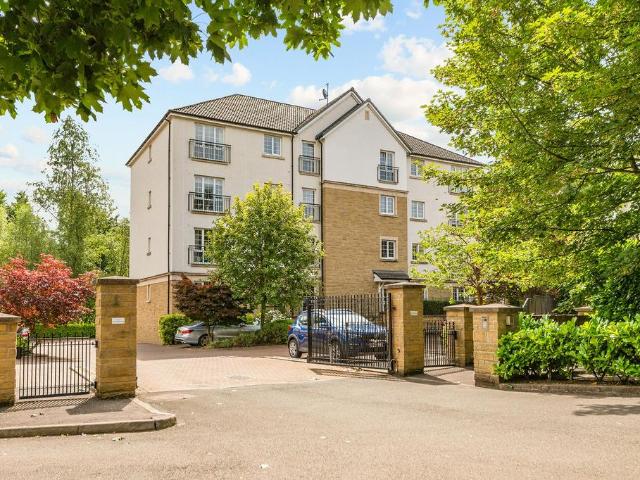 Flat for sale in Inverallan, Bridge Of Allan