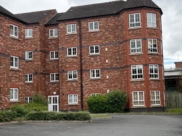 Flat for sale in Hoole, Two Mills