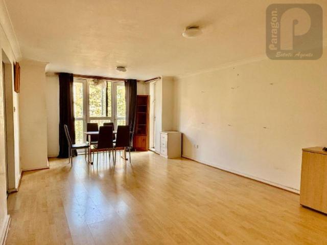 Flat for sale in Kensal Town, Maida Vale