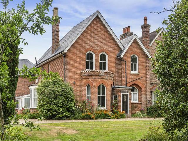 Flat for sale in Heathlands, East Sussex