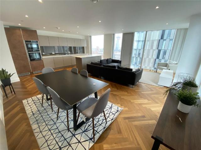 Flat for sale in City Centre, Georgia