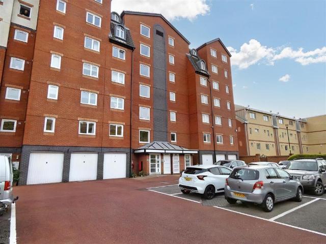 Flat for sale in Chirton, North Shields