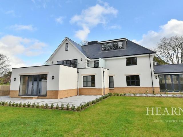 Flat for sale in Parley Cross, West Parley