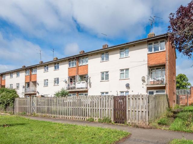 Flat for sale in The Grange, Kettering