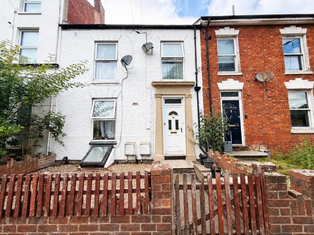 Flat for sale in Evershot, Oxfordshire