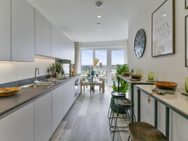 Flat for sale in Colindale, Greater London