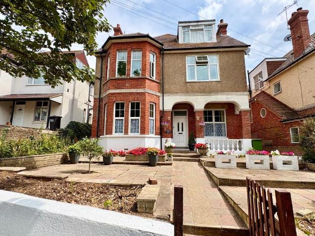 Flat for sale in Old Town, Heathlands