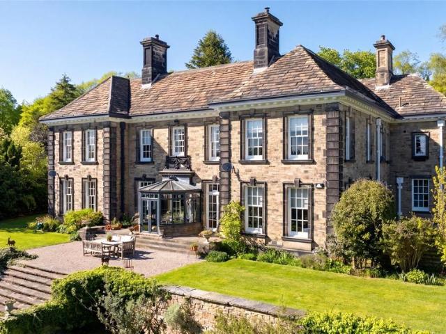 Flat for sale in Adel, West Yorkshire