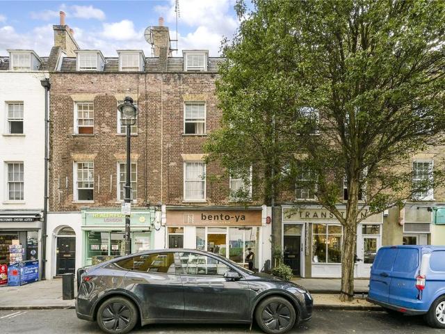 Flat for sale in Fitzrovia, Greater London