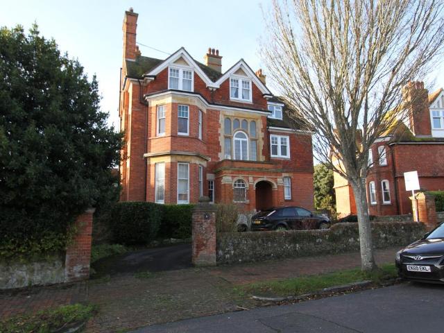 Flat for sale in Eastbourne, East Sussex