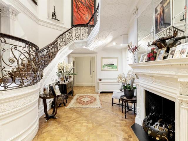 Flat for sale in Knightsbridge, Isle Of Man