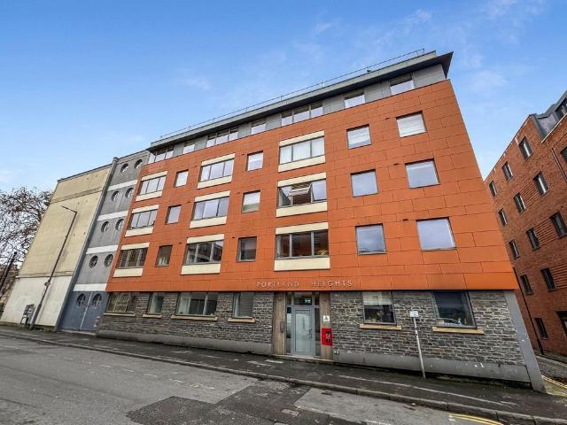 Flat for sale in Stokes Croft, Bristol
