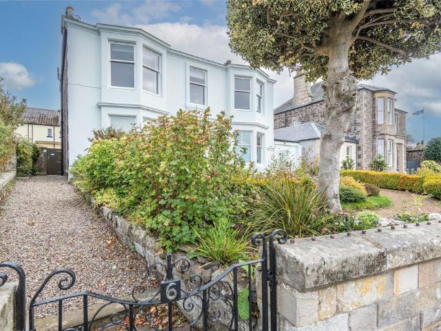 Flat for sale in Newport-on-tay, Scotland