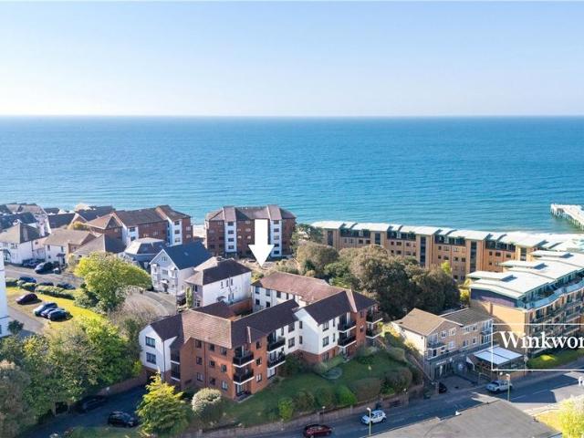 Flat for sale in Boscombe, Bournemouth