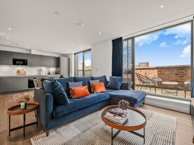 Flat for sale in Hackney Wick, Greater London