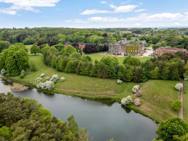 Flat for sale in Egginton, East Midlands