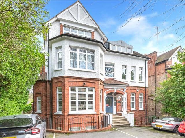 Flat for sale in Shepherd's Hill, Crouch End