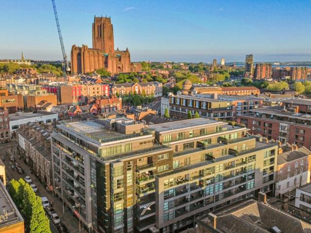 Flat for sale in Ropewalks, Calderstones