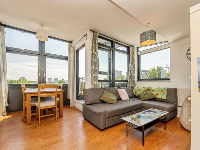 Flat for sale in Edgbaston, West Midlands