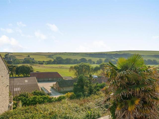 Flat for sale in Burton Bradstock