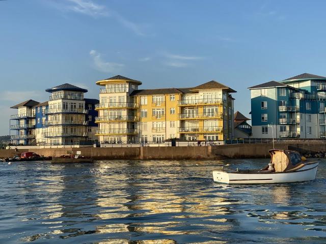 Flat for sale in Budlake, Devon