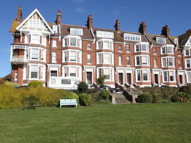 Flat for sale in Eastbourne, East Sussex