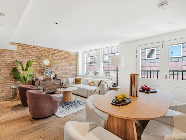 Flat for sale in Spitalfields, Whitechapel