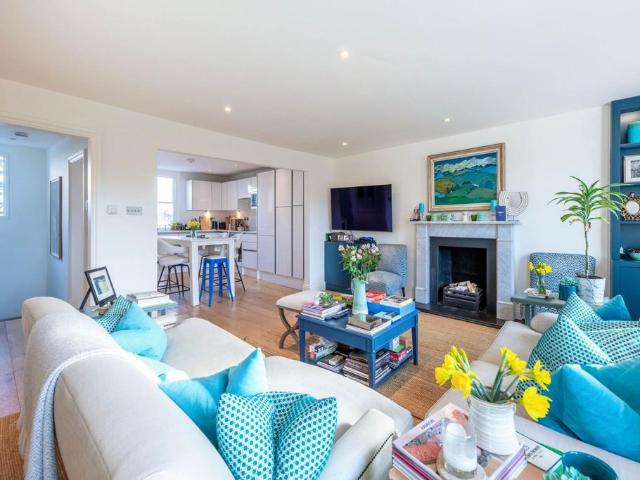 Flat for sale in Notting Hill, Isle Of Man