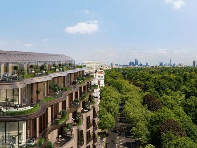 Flat for sale in Bayswater, Greater London