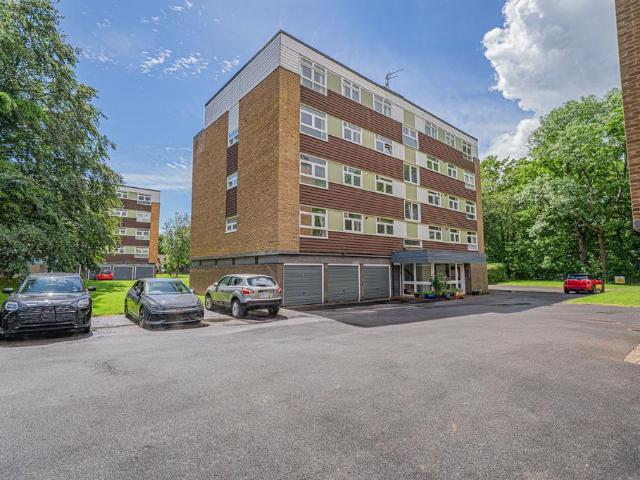 Flat for sale in West Midlands