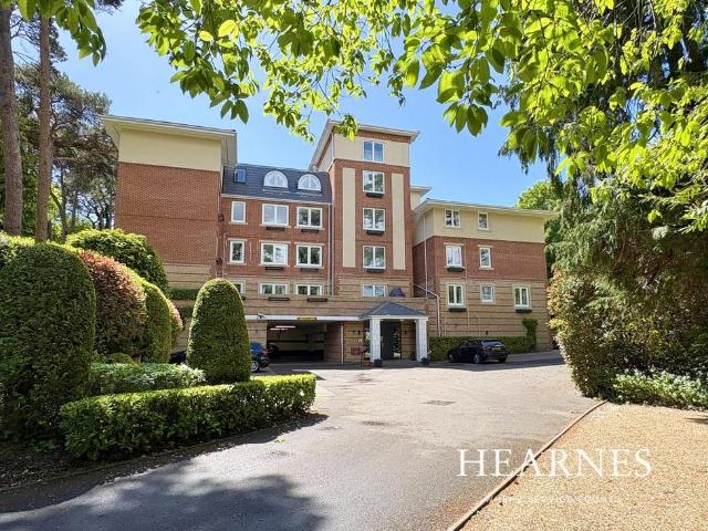 Flat for sale in Branksome Chine, Branksome Park