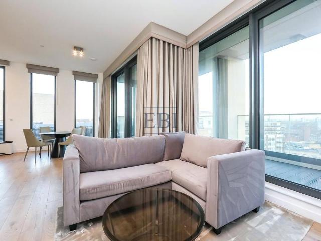 Flat for sale in Stratford Marsh, Greater London