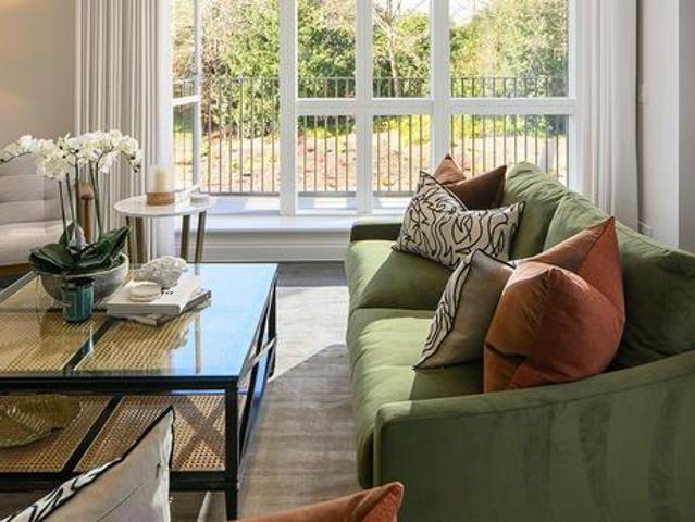 Flat for sale in Bourne Vale, Kent