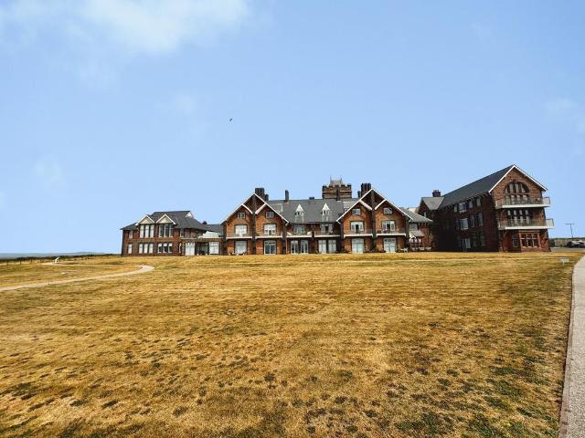 Flat for sale in Porthcawl, Nottage