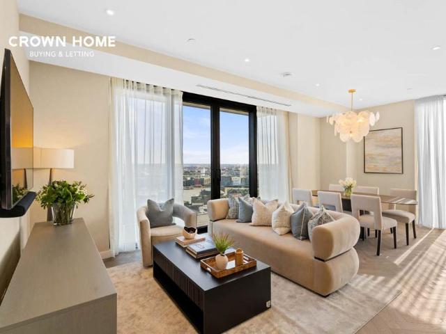 Flat for sale in St. George in the East, Wapping