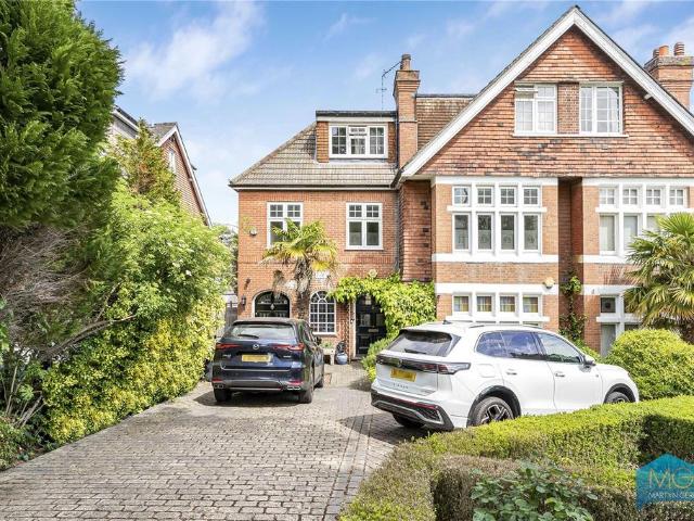 Flat for sale in Hadley Wood, Isle Of Man