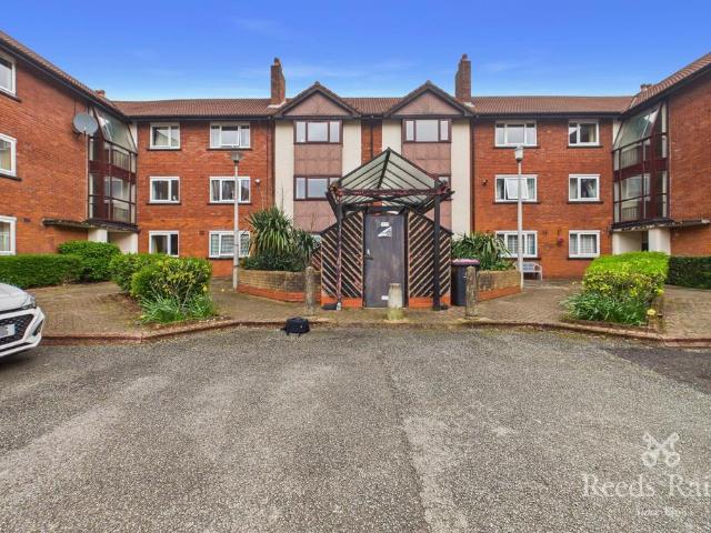 Flat for sale in Little Bolton, Salford